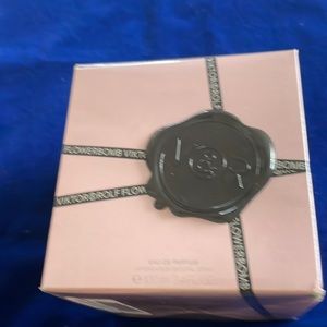 Flower Bomb Eau de Parfum